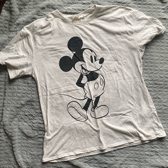 Disney Tops - Grey Mickey Disney T-shirt